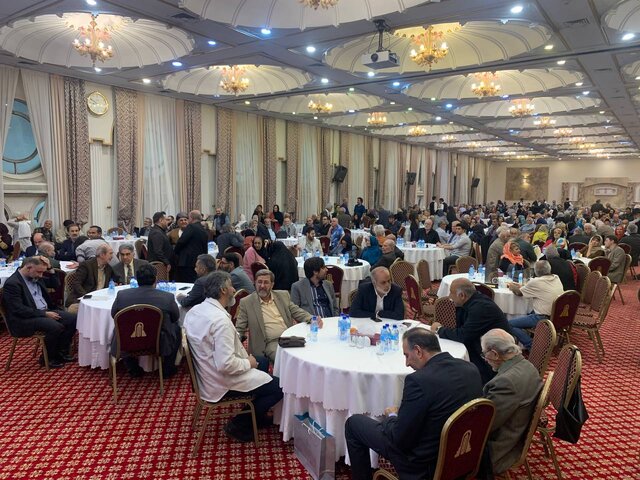 در جشن تولد هنرمندان فروردین ماهی چه گذشت؟