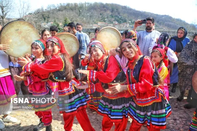 بشنوید قدم بهار خانم همایون