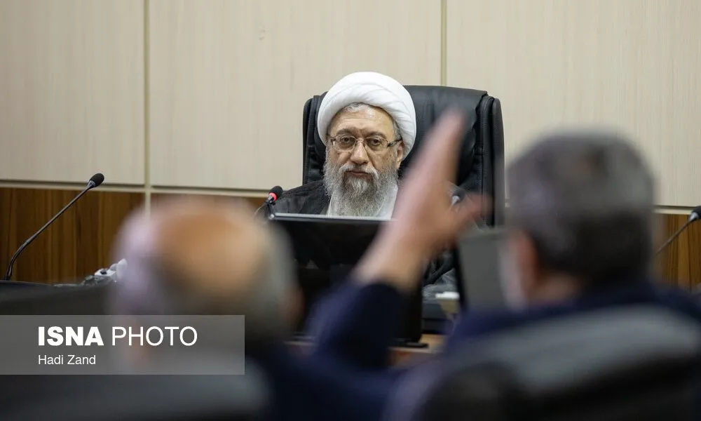 نشست رئیس مجمع تشخیص مصلحت نظام با مدیران عامل خبرگزاری‌ها