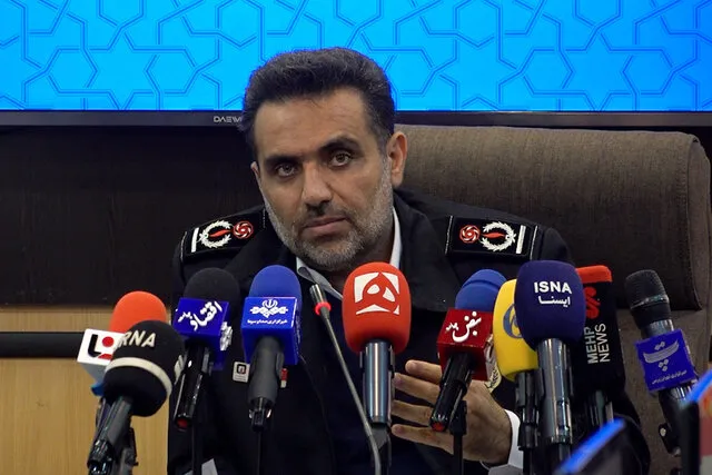 ویدیو از آماده‌باش آتش‌نشانان در چهارشنبه‌سوری تا الزام سینماها برای