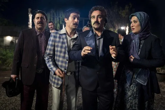 پایتخت همچنان در میان تبلیغات