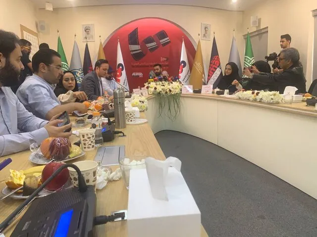 از تلاش فیلم ۱۰۰ برای حضور در بازارهای خارجی تا