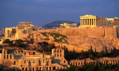 فیلمساز مشهور پشت درهای یکی از مهم‌ترین اماکن تاریخی جهان