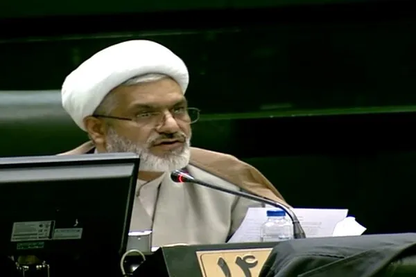 میرزایی طراحان برنامه توهین به مقدسات اهل سنت در حال