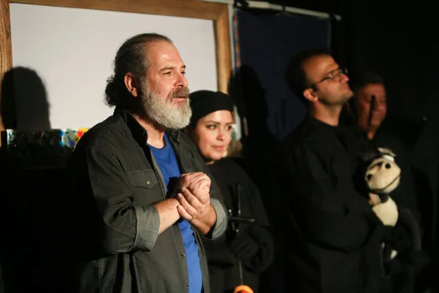 نمی‌خواهم کسی با دیدن کارم فقیر شود