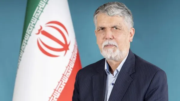 وزیر فرهنگ و ارشاد اسلامی به‌منظور شرکت در مراسم تشییع