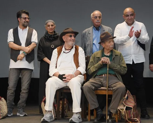 وقتی آئیش همسرش را به‌خاطر نصیریان تنها گذاشت