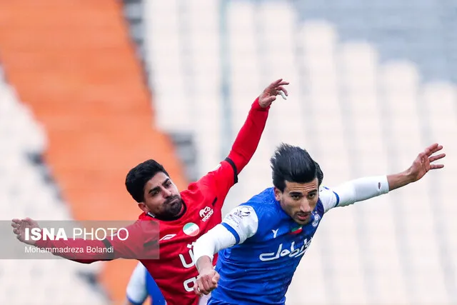 پخش زنده فوتبال استقلال ـ تراکتور از شبکه سه