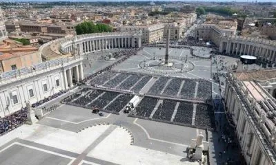 پوشش زنده مراسم تشییع پاپ به ۱۵ زبان دنیا