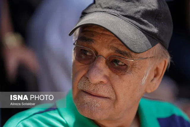 ترانه خوانی رضا بابک برای یک فیلم کمدی