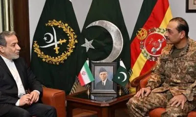 رایزنی عراقچی با فرمانده ارتش پاکستان