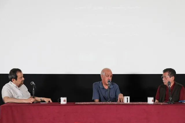 سینمای مستند ما به دلایل مختلف مراحل حرفه‌ای را طی