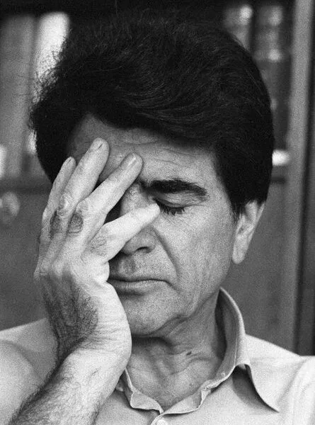 عکس یک میلیاردی شجریان که به مردم هدیه شد