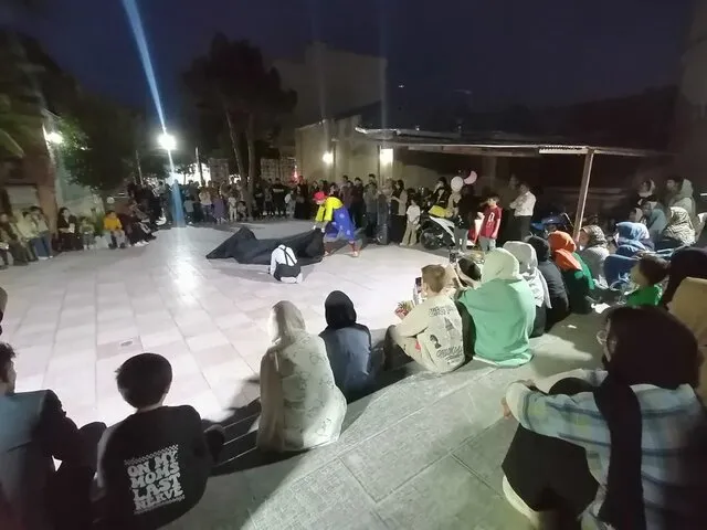 لزوم حمایت جدی از هنرمندان تئاتر شهرستانها