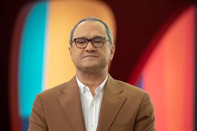 کارناوال رامبد جوان به راه افتاد