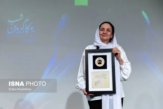 گلاب آدینه در شب نکوداشت‌اش چه گفت؟